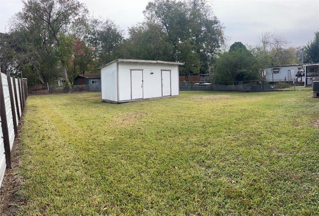 2617 Oleander Dr, Pasadena, TX 77503