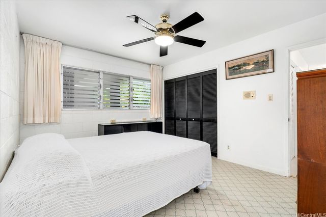 47-271 Miomio Loop, Kaneohe, HI 96744