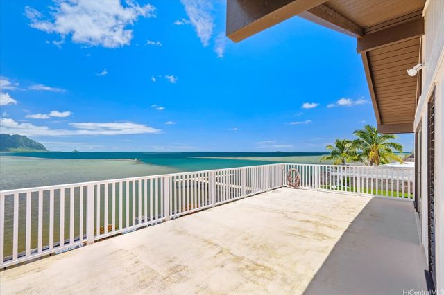 47-271 Miomio Loop, Kaneohe, HI 96744