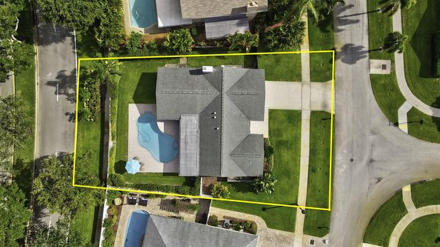 4281 Sugar Pine Drive, Boca Raton, FL 33487