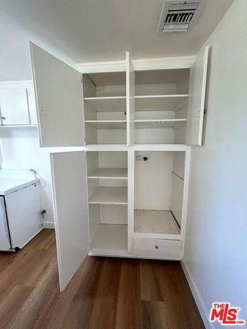 22739 Marlin Place, West Hills (los Angeles), CA 91307