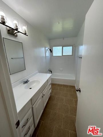 22739 Marlin Place, West Hills (los Angeles), CA 91307