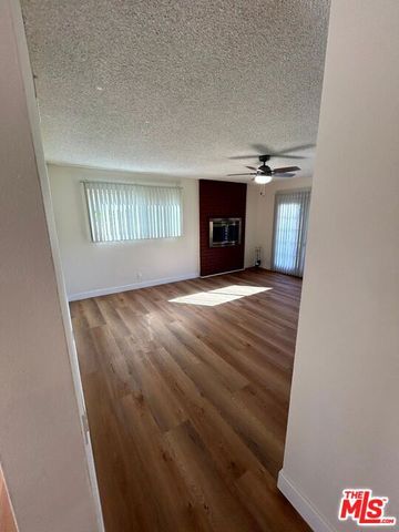 22739 Marlin Place, West Hills (los Angeles), CA 91307