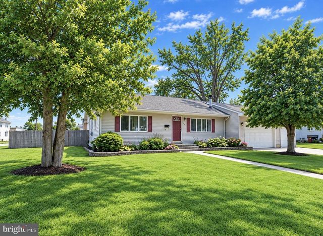 805 W WOOD AVE, Somerdale, NJ 08083