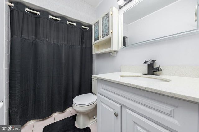 805 W WOOD AVE, Somerdale, NJ 08083