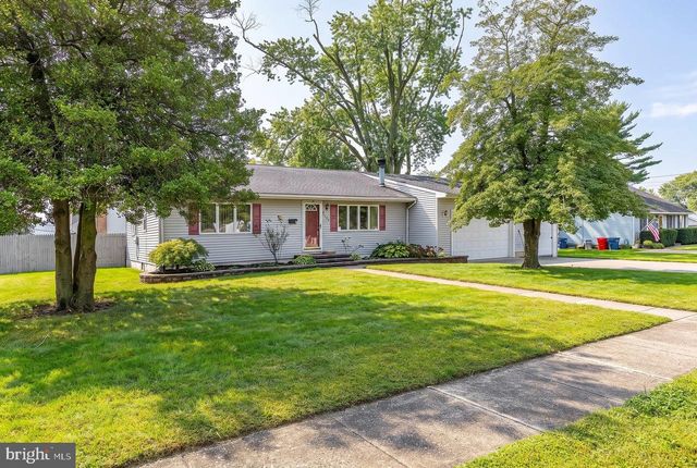 805 W WOOD AVE, Somerdale, NJ 08083
