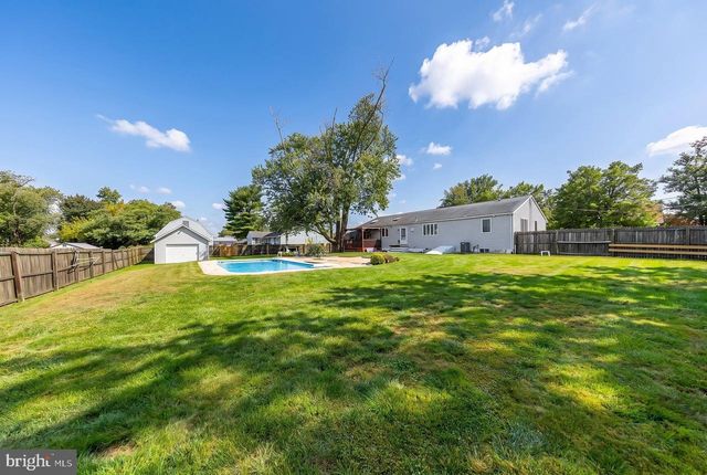 805 W WOOD AVE, Somerdale, NJ 08083