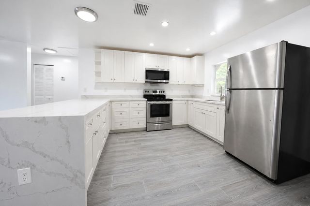 6234 NW 19th Court, Miami, FL 33147