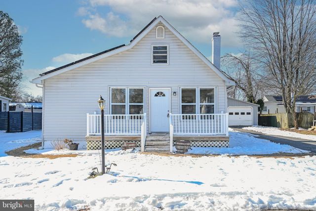 3718 4TH AVE, Edgewater, MD 21037