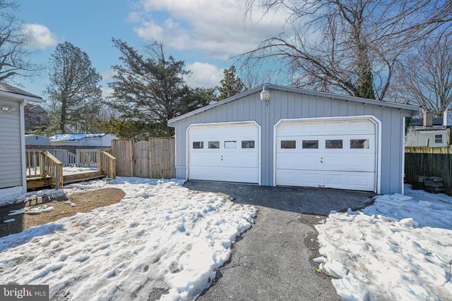 3718 4TH AVE, Edgewater, MD 21037