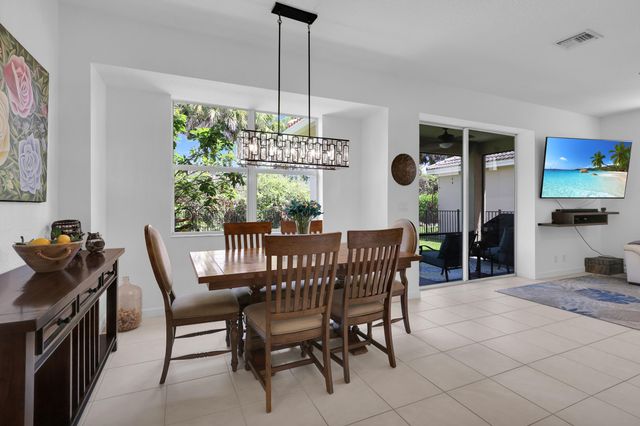 5801 SE Crooked Oak Avenue, Hobe Sound, FL 33455