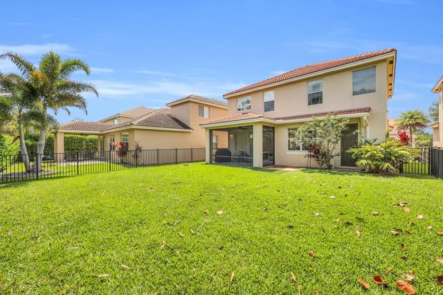 5801 SE Crooked Oak Avenue, Hobe Sound, FL 33455