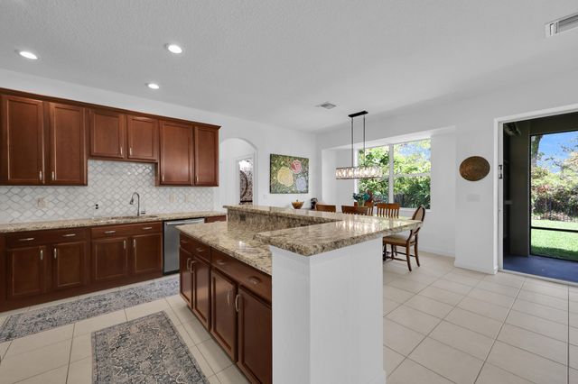 5801 SE Crooked Oak Avenue, Hobe Sound, FL 33455