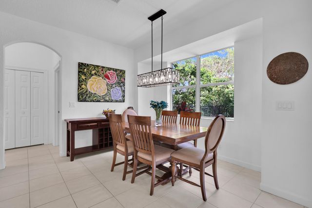 5801 SE Crooked Oak Avenue, Hobe Sound, FL 33455