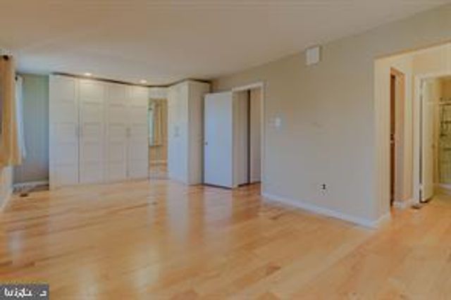 56 VIBURNUM LN, Mount Laurel, NJ 08054