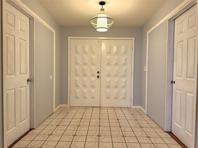 8840 MARTINIQUE LANE, Port Richey, FL 34668