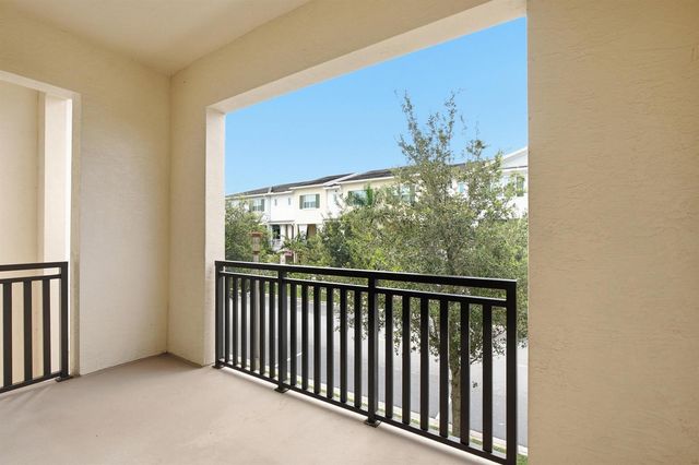 5268 Beckman Terrace, Palm Beach Gardens, FL 33418