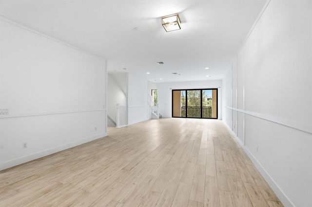 5268 Beckman Terrace, Palm Beach Gardens, FL 33418