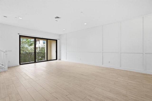 5268 Beckman Terrace, Palm Beach Gardens, FL 33418
