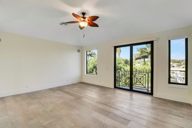 18411 SE Lakeside Drive, Jupiter, FL 33469