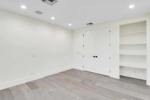 18411 SE Lakeside Drive, Jupiter, FL 33469
