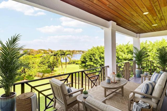 18411 SE Lakeside Drive, Jupiter, FL 33469