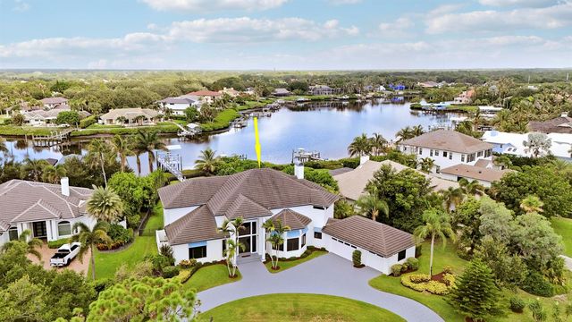 18411 SE Lakeside Drive, Jupiter, FL 33469