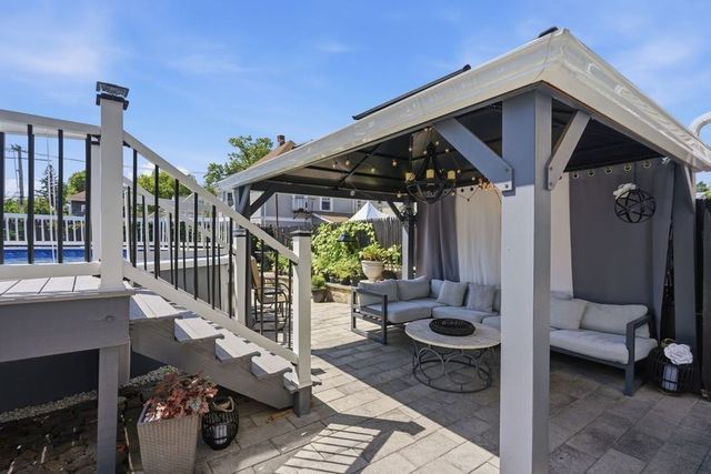 168 Ohio Avenue, Providence, RI 02905