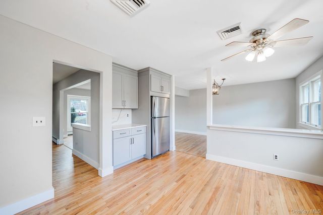 71 Loop Drive, Sayville, NY 11782