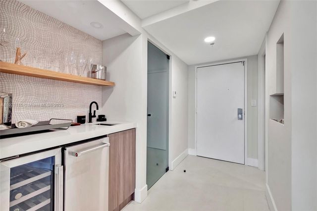 1627 Brickell Ave 1202, Miami, FL 33129
