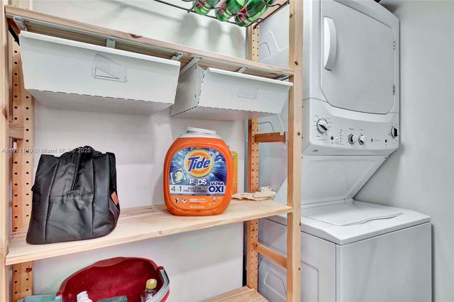 1627 Brickell Ave 1202, Miami, FL 33129