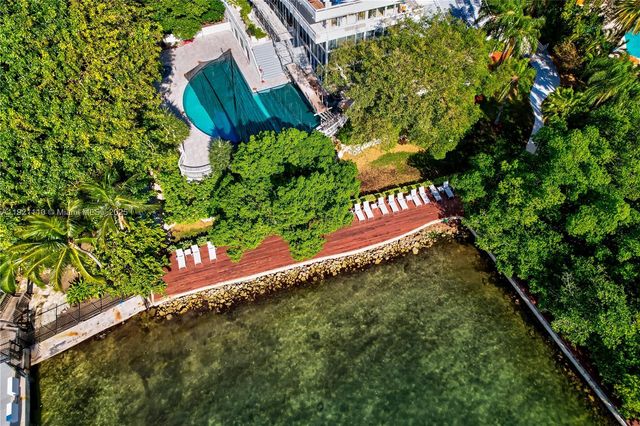 1627 Brickell Ave 1202, Miami, FL 33129