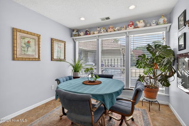 129 Red Bird Lane, Hampstead, NC 28443