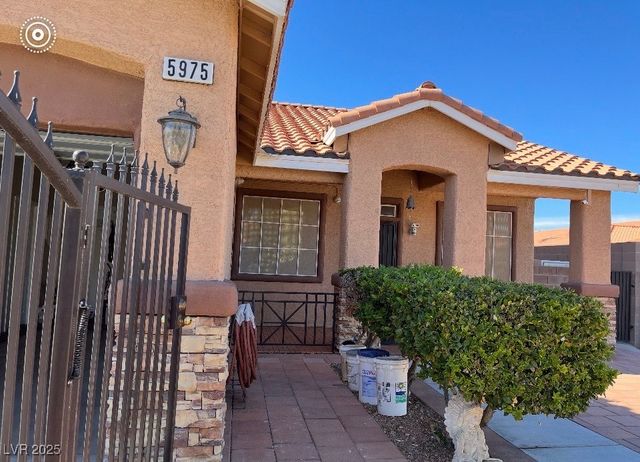 5975 Garden Vista Street, Las Vegas, NV 89113
