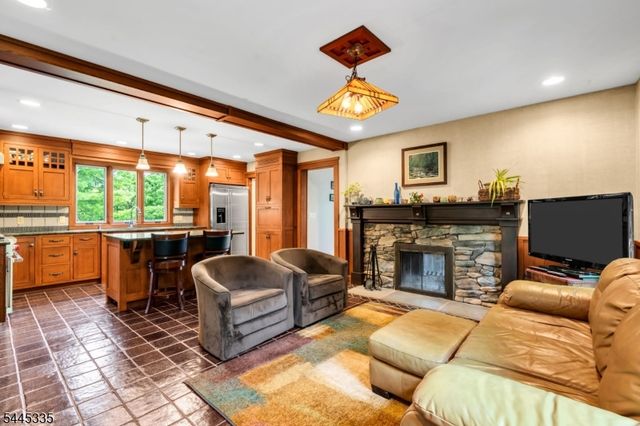 365 Vernoy Rd, Lebanon Twp., NJ 07830