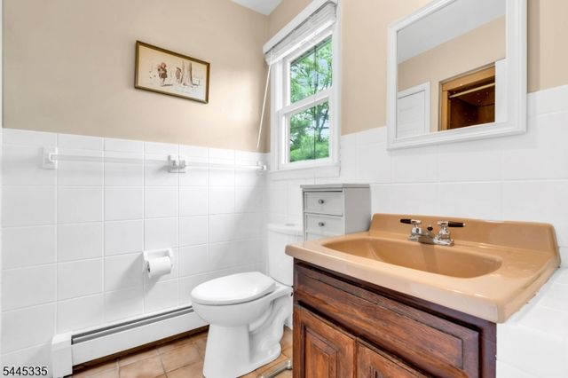 365 Vernoy Rd, Lebanon Twp., NJ 07830