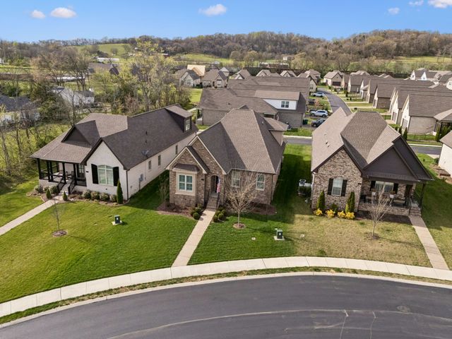 3040 Turnstone Trce, Spring Hill, TN 37174