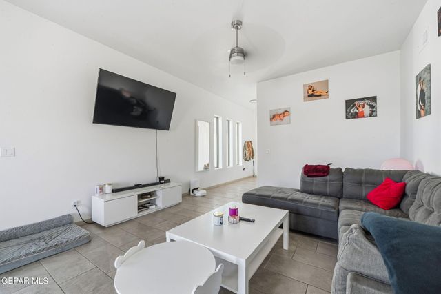 1181 Summer Rain Street, El Paso, TX 79928