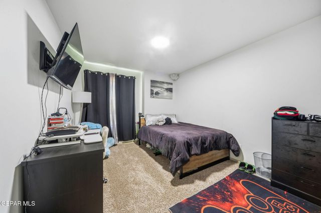 1181 Summer Rain Street, El Paso, TX 79928