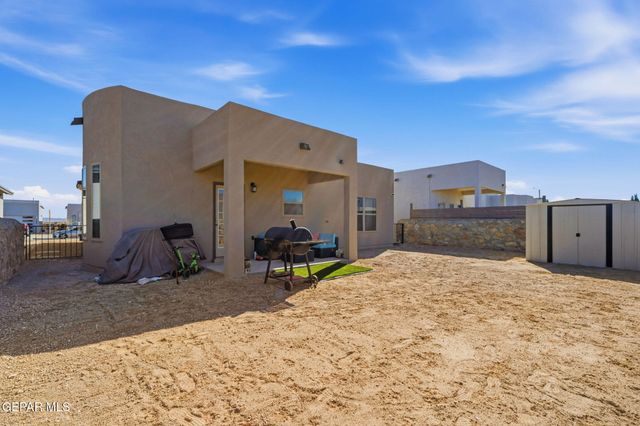 1181 Summer Rain Street, El Paso, TX 79928