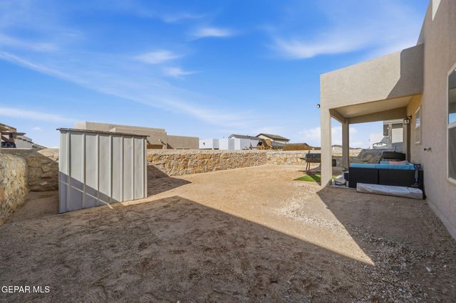 1181 Summer Rain Street, El Paso, TX 79928