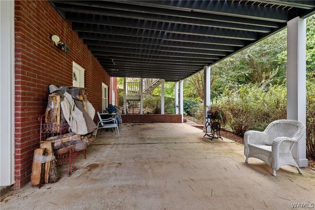 1512 Juniper Ridge, Northport, AL 35473