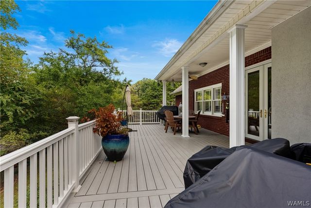 1512 Juniper Ridge, Northport, AL 35473