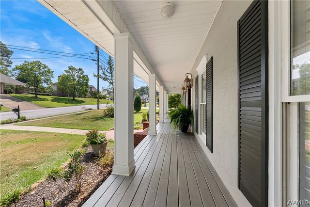 1512 Juniper Ridge, Northport, AL 35473