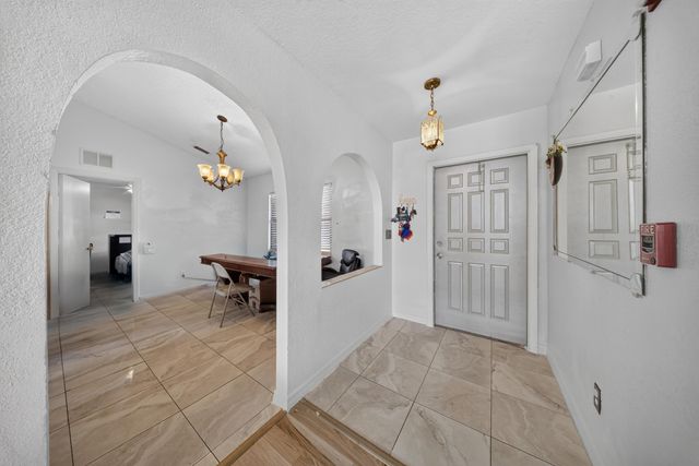 1462 SE NORTH BALCOURT Court SE, Port St. Lucie, Port St Lucie, FL 34952