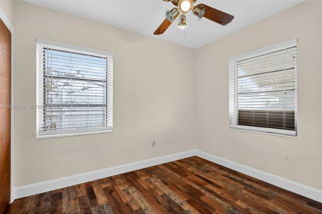 2440 NW 152nd Ter, Miami Gardens, FL 33054