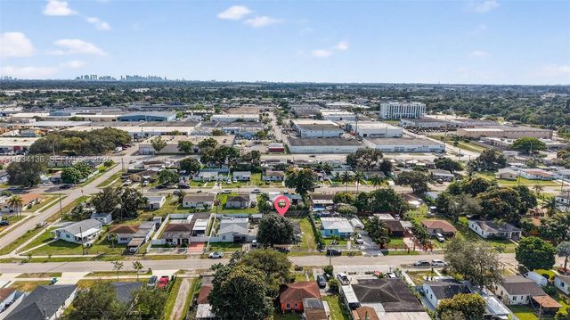 2440 NW 152nd Ter, Miami Gardens, FL 33054