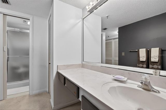 5950 PELICAN BAY PLAZA S 406, Gulfport, FL 33707