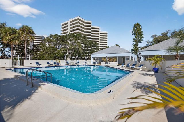 5950 PELICAN BAY PLAZA S 406, Gulfport, FL 33707