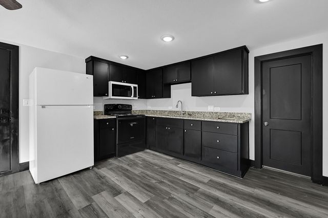 1313 10th Street 4, Galena Park, TX 77547